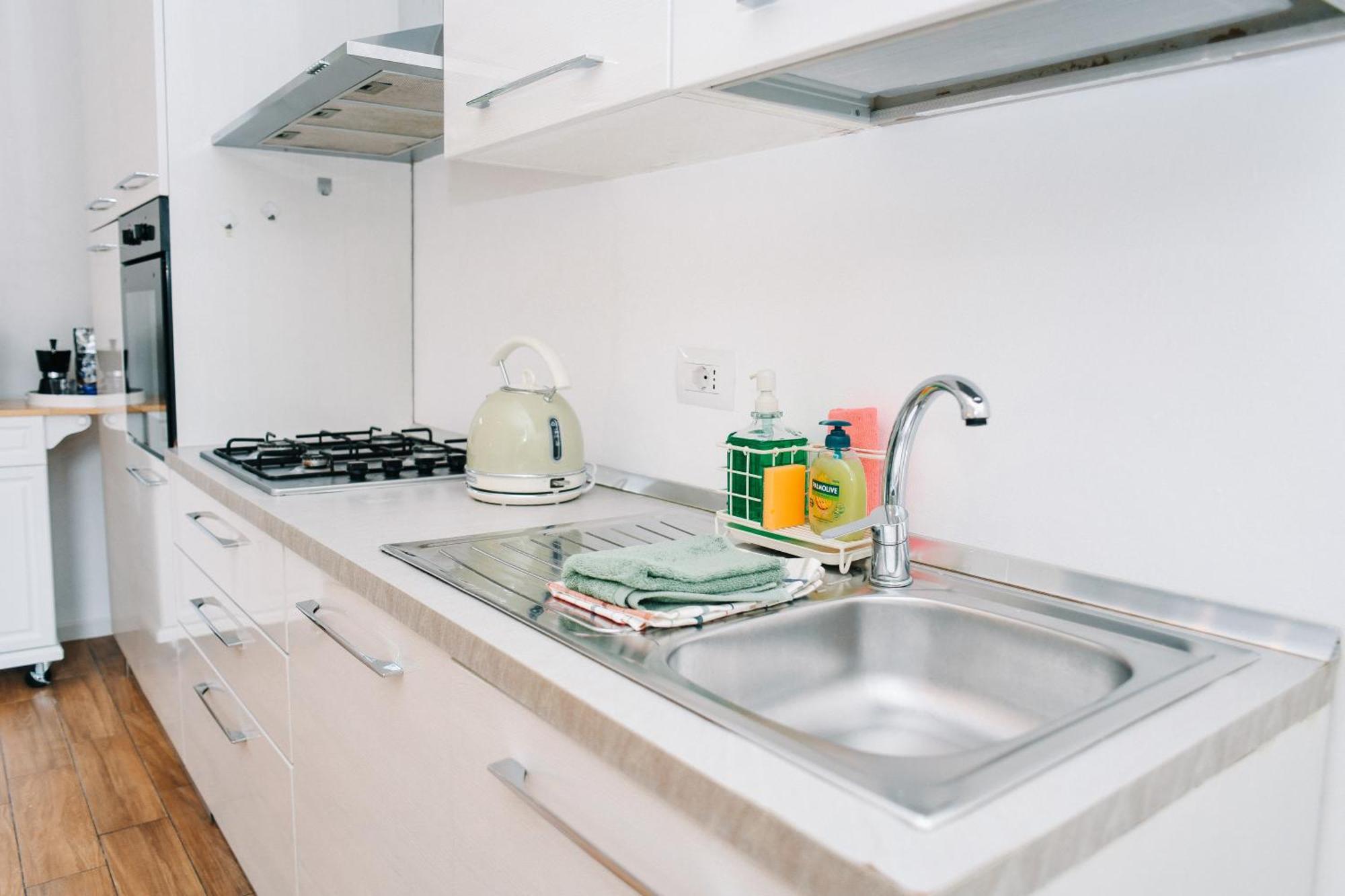 Lora Rose Suite ,Free Parking, Self Check In,2 Como Dış mekan fotoğraf