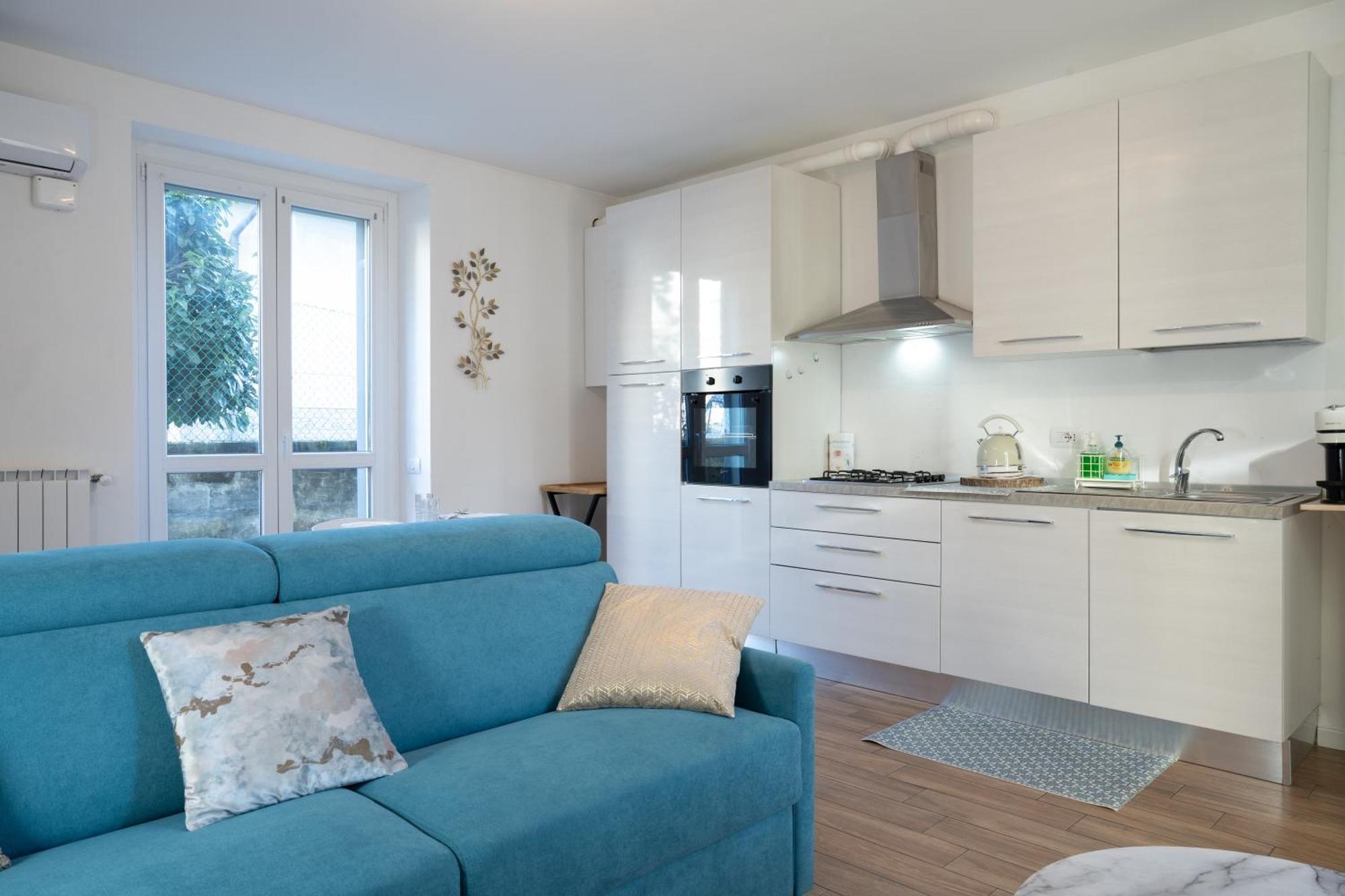 Lora Rose Suite ,Free Parking, Self Check In,2 Como Dış mekan fotoğraf